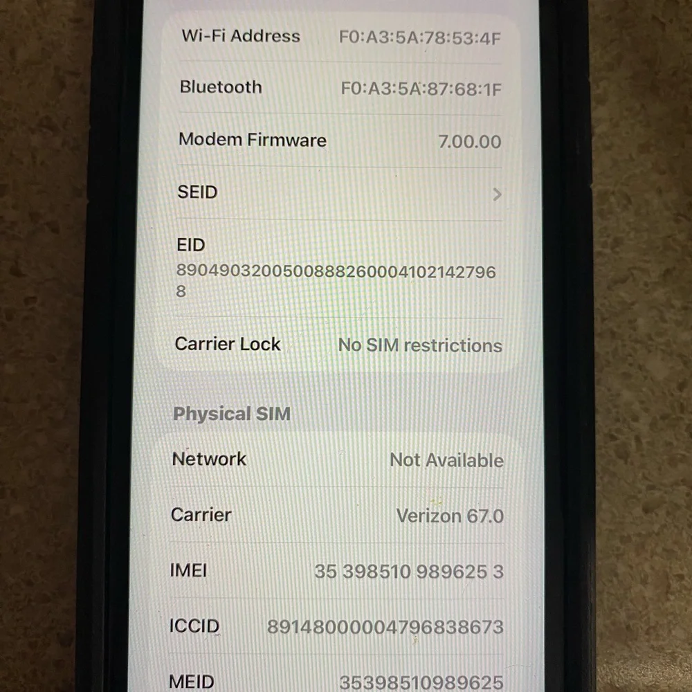 🦄Gorgeous 128 GB IPHONE 11🦄